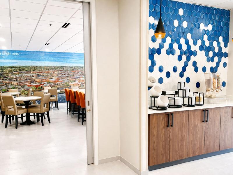 La Quinta Inn & Suites by Wyndham Auburn — photo 67