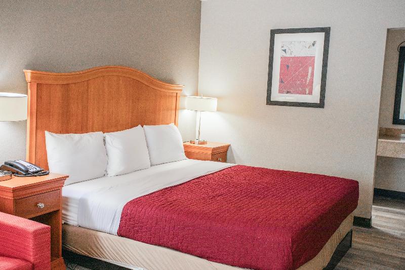 Oyo Hotel Greensboro East I 40 image