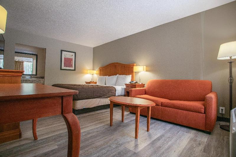 Oyo Hotel Greensboro East I 40 image