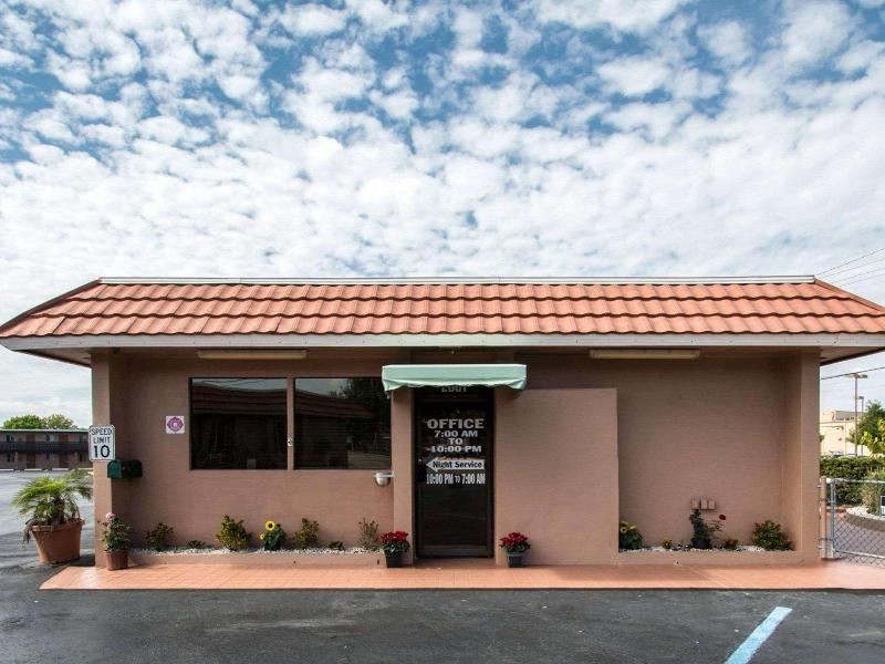 Rodeway Inn Fort Pierce Us Highway 1