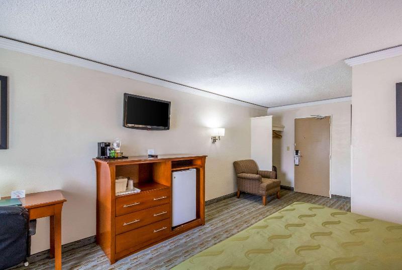 Hotel Quality Inn & Suites East Independence Area