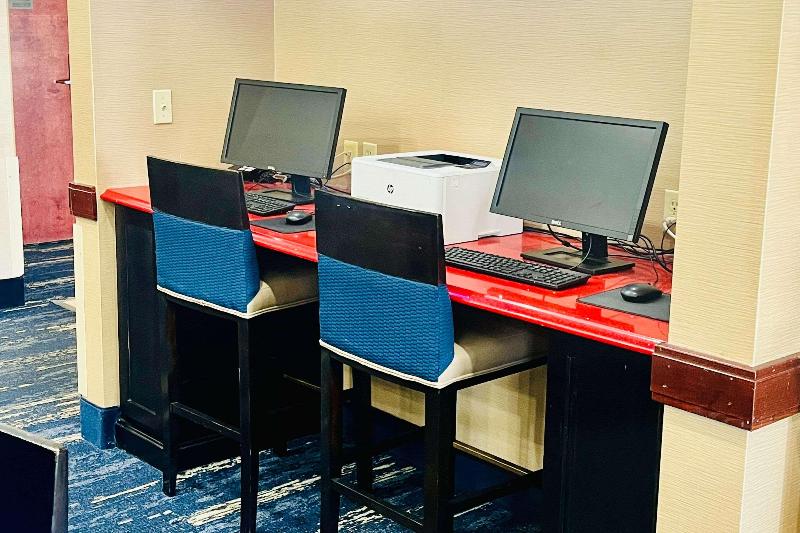Comfort Inn & Suites Jackson Area image