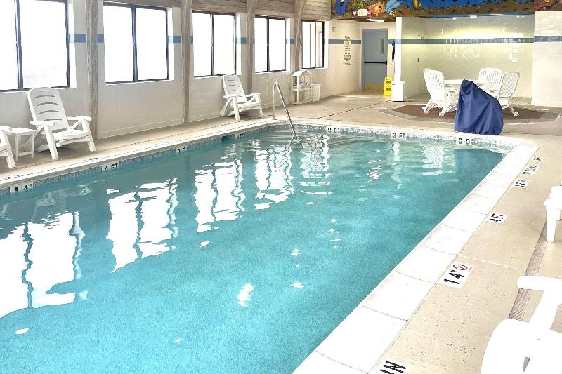 Comfort Inn & Suites Jackson Area image