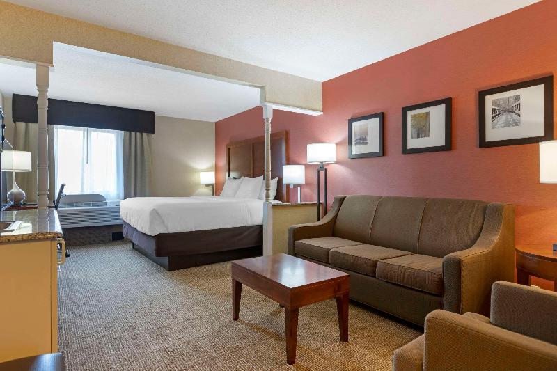 Comfort Inn & Suites Jackson Area image