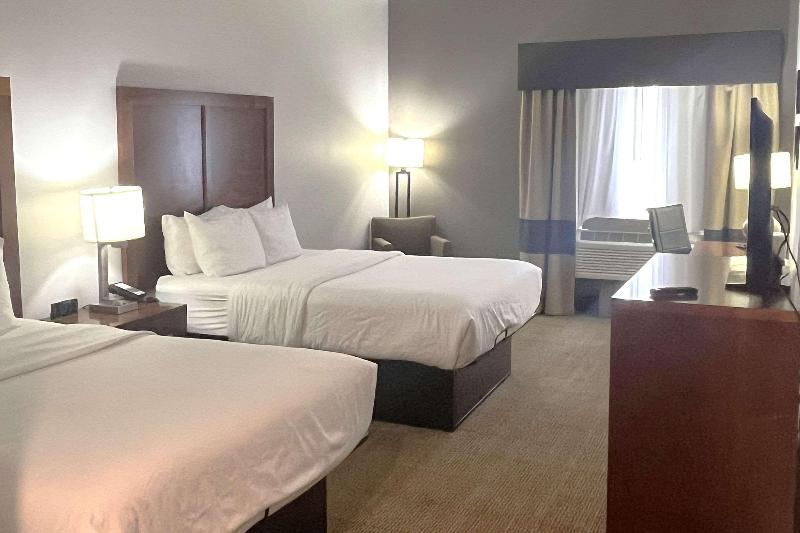 Comfort Inn & Suites Jackson Area image