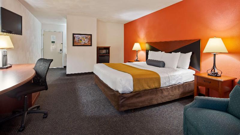 SureStay Hotel by Best Western Greenville image