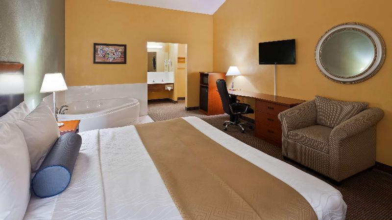 SureStay Hotel by Best Western Greenville image
