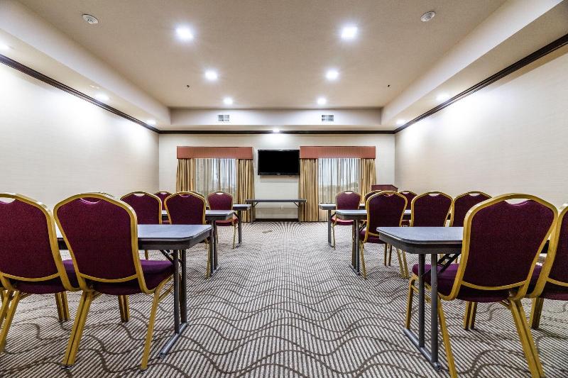 Comfort Suites Granbury Area image