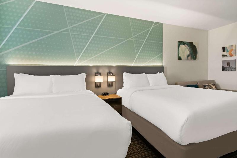 Comfort Suites Granbury Area image