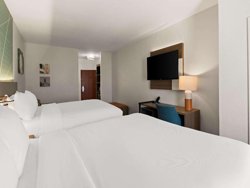Comfort Suites Granbury Area image