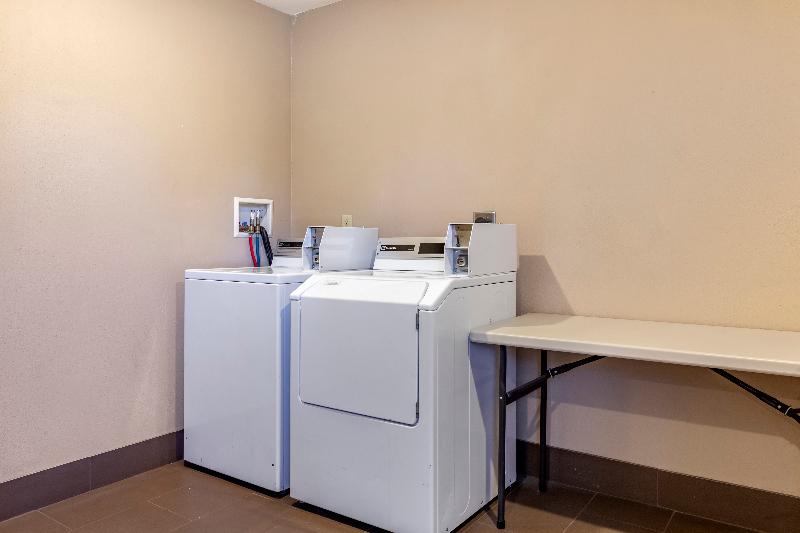 Comfort Inn Rhinelander Area image