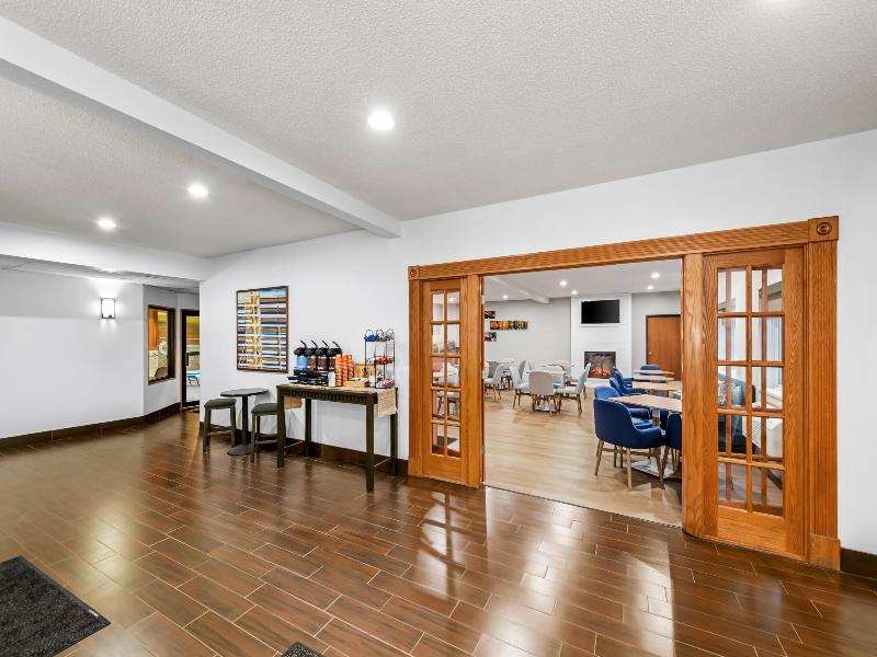 Comfort Inn Rhinelander Area image