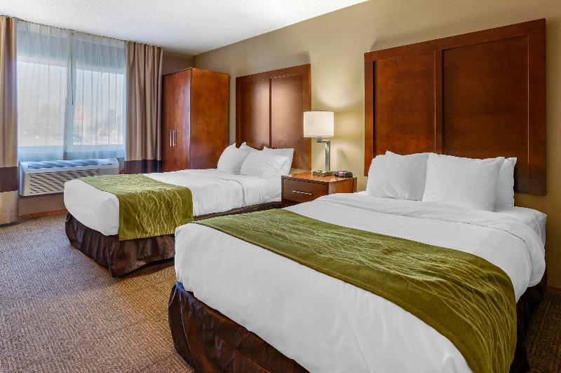 Comfort Inn Rhinelander Area image
