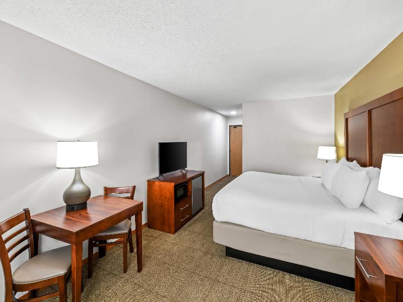 Comfort Inn Rhinelander Area image