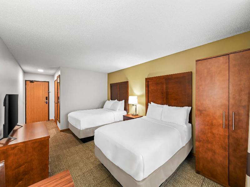 Comfort Inn Rhinelander Area image