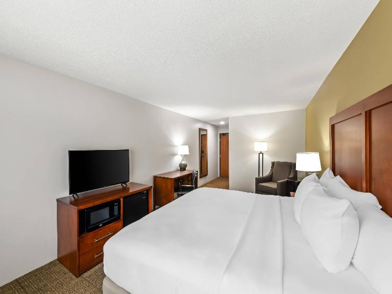 Comfort Inn Rhinelander Area image