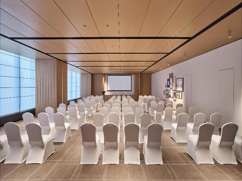 voco Shenyang Golden Corridor by IHG image