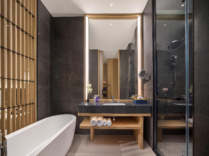voco Shenyang Golden Corridor by IHG image