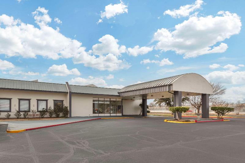 Quality Inn Ganesville - TX Ganesville Area image