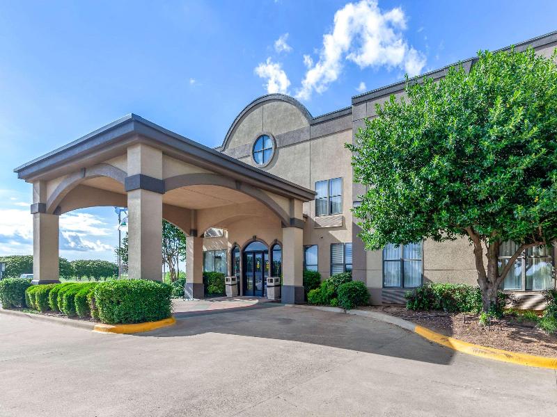 Quality Inn & Suites Durant image