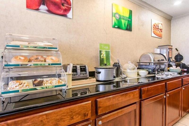 Quality Inn & Suites Durant image