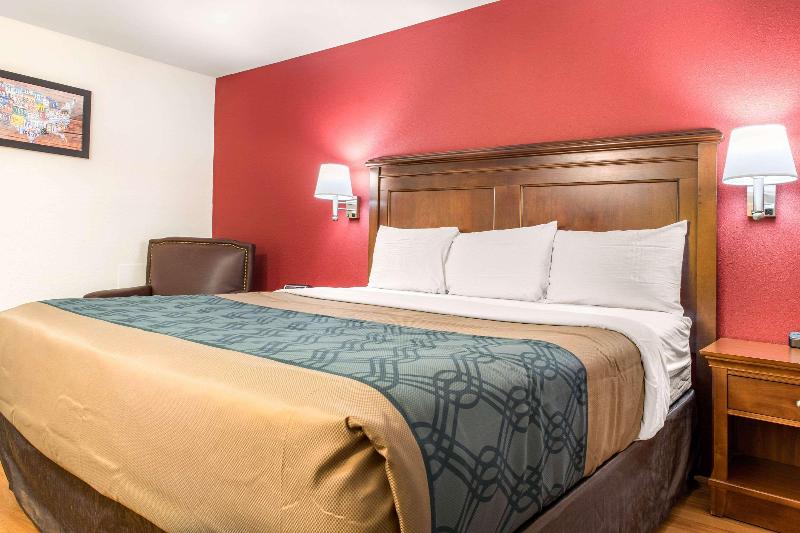 Surestay By Best Western Findlay image