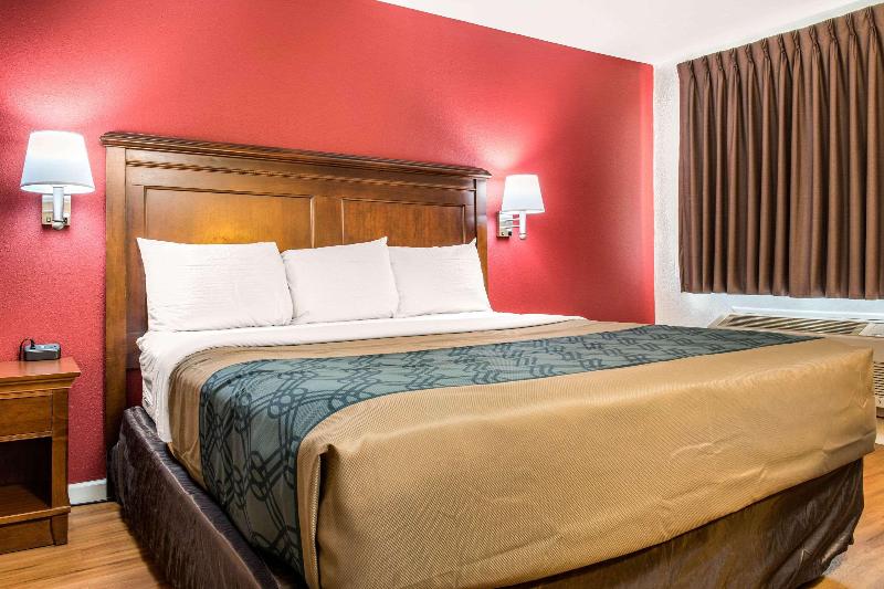Surestay By Best Western Findlay image