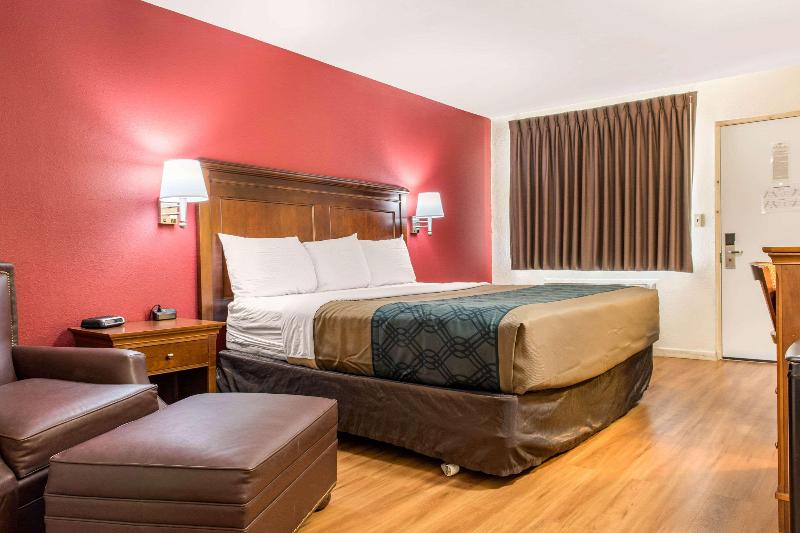 Surestay By Best Western Findlay image