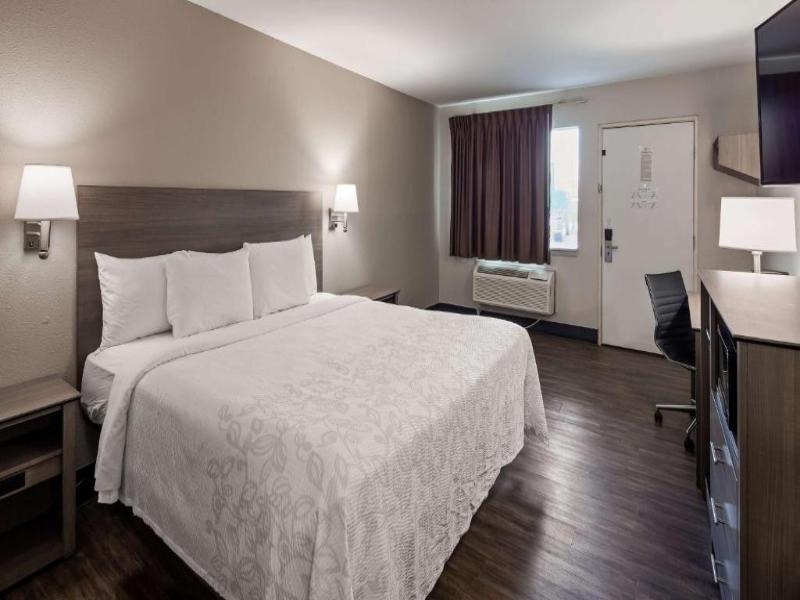 Surestay By Best Western Findlay image