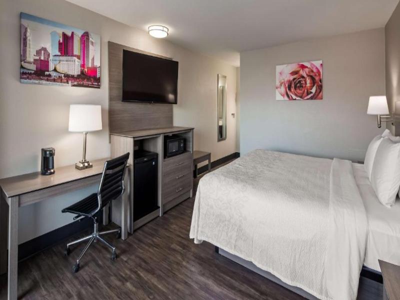 Surestay By Best Western Findlay image