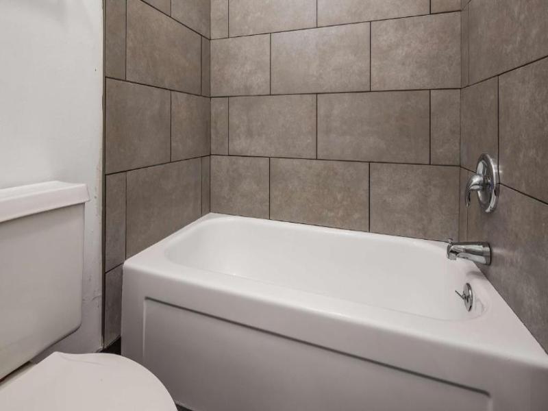 Surestay By Best Western Findlay image