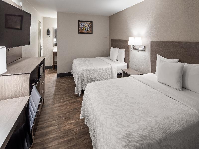 Surestay By Best Western Findlay image