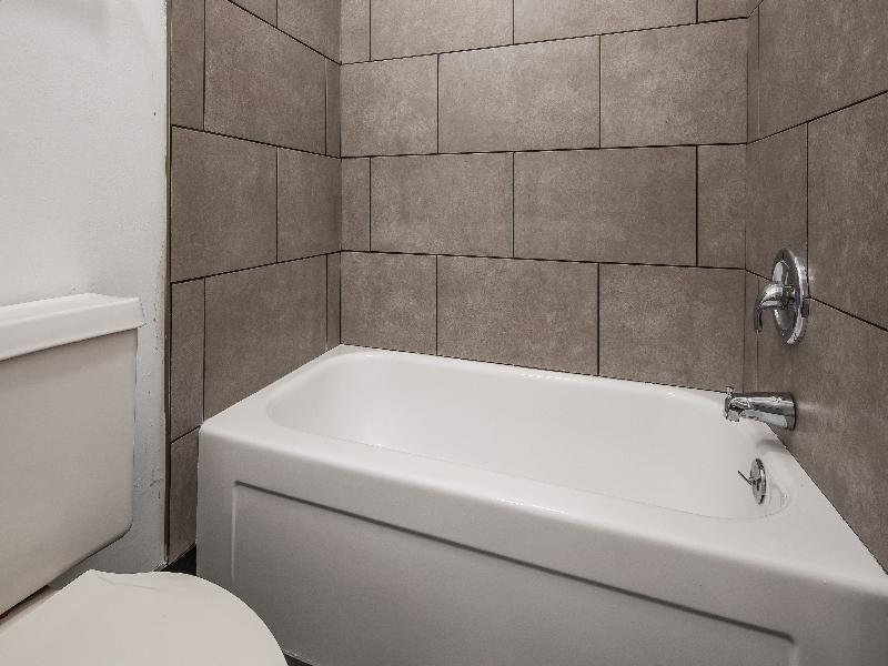Surestay By Best Western Findlay image