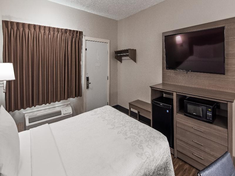 Surestay By Best Western Findlay image