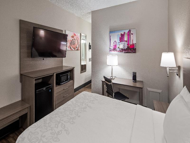 Surestay By Best Western Findlay image