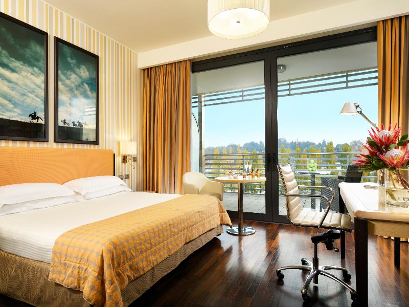 Unahotels Varese image