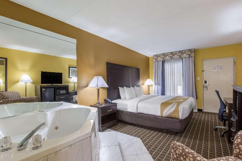 Quality Inn London Area image