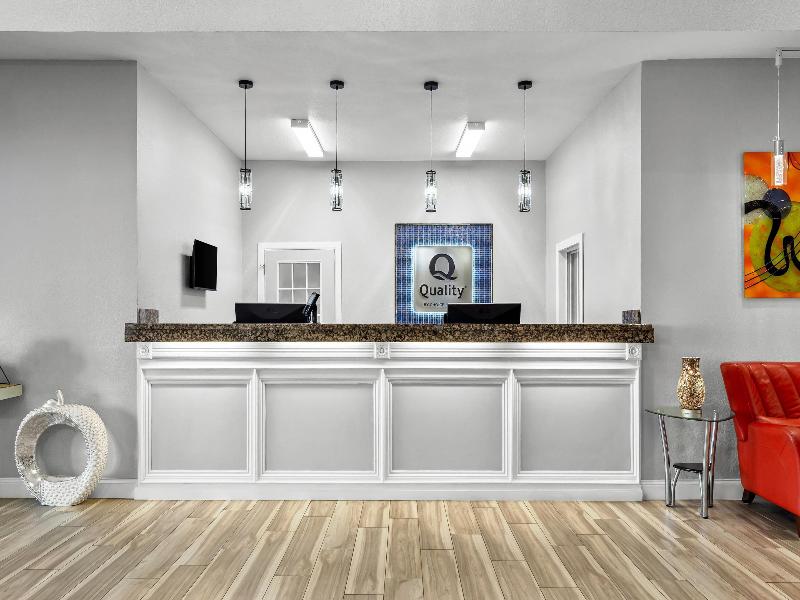Quality Inn Litchfield Route 66 image