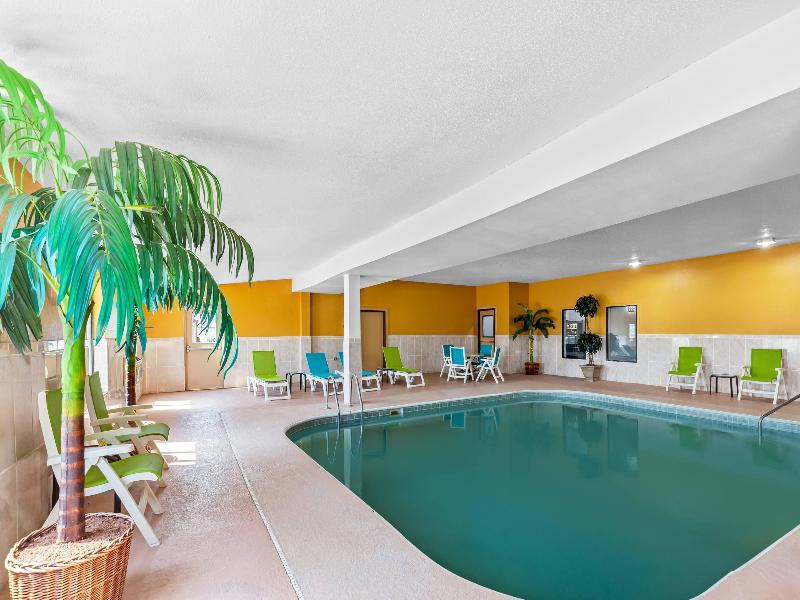 Quality Inn Litchfield Route 66 image