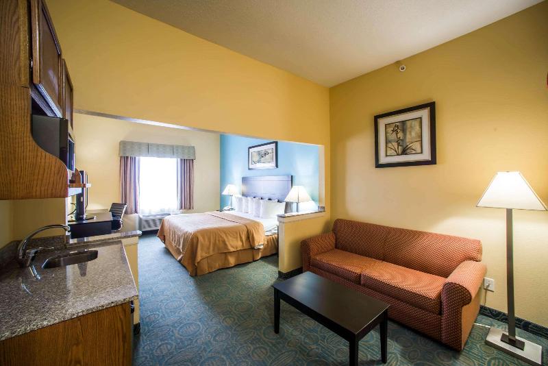 Quality Inn Litchfield Route 66 image