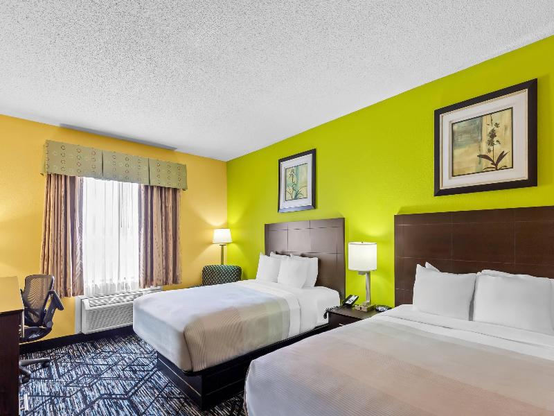 Quality Inn Litchfield Route 66 image