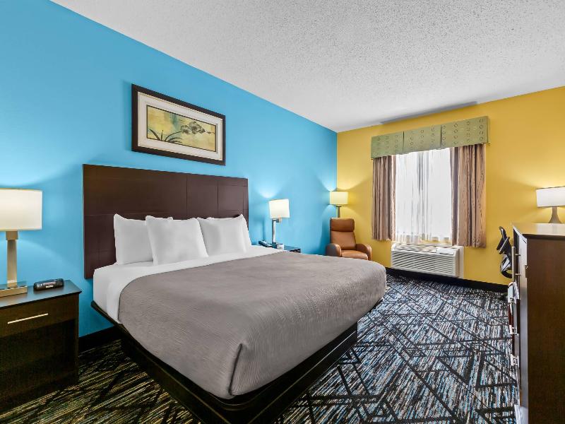 Quality Inn Litchfield Route 66 image