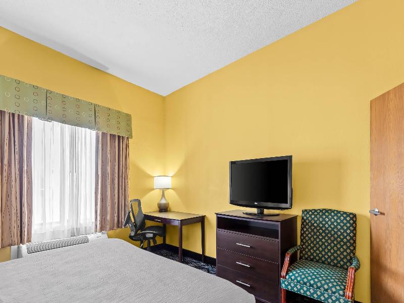 Quality Inn Litchfield Route 66 image