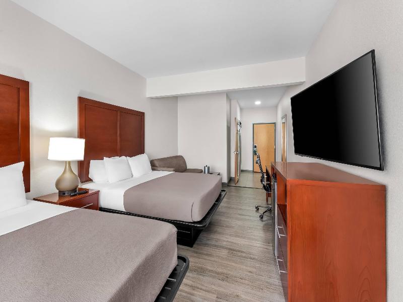 Comfort Suites Waldorf Area image