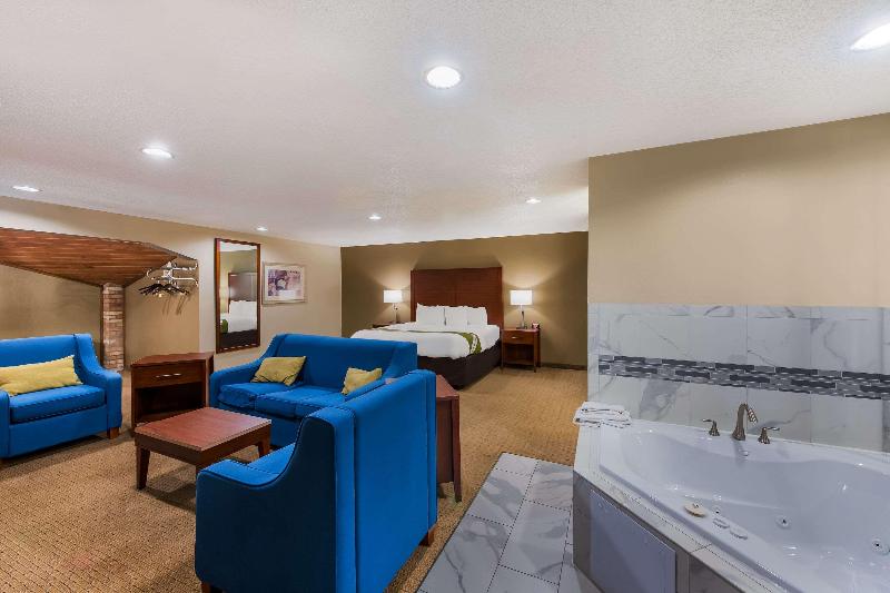 Quality Inn image
