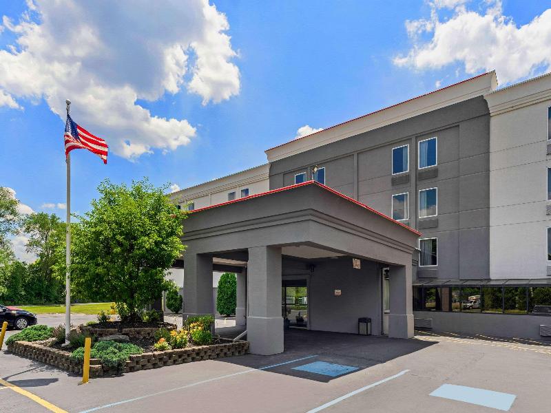 Quality Inn Easton PA image