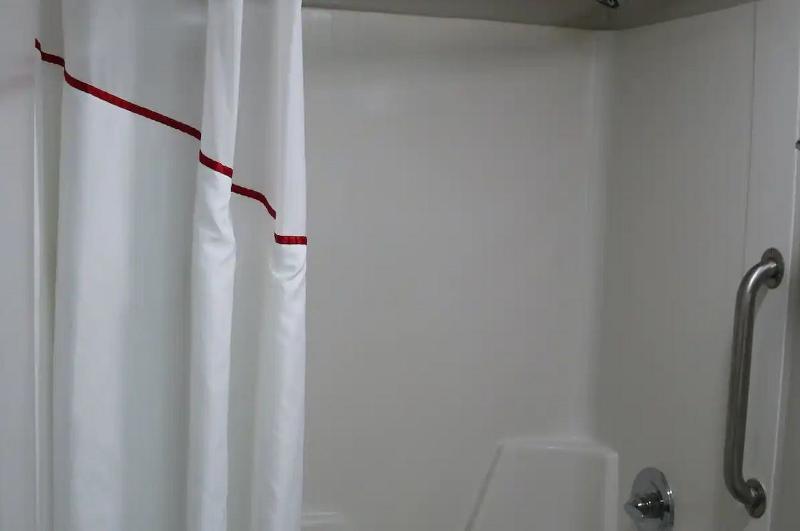 Quality Inn Easton PA image