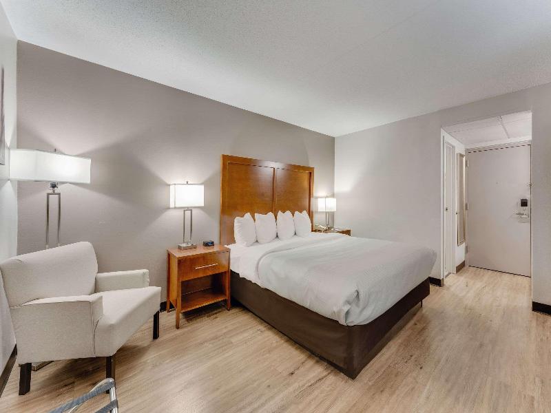 Quality Inn Easton PA image