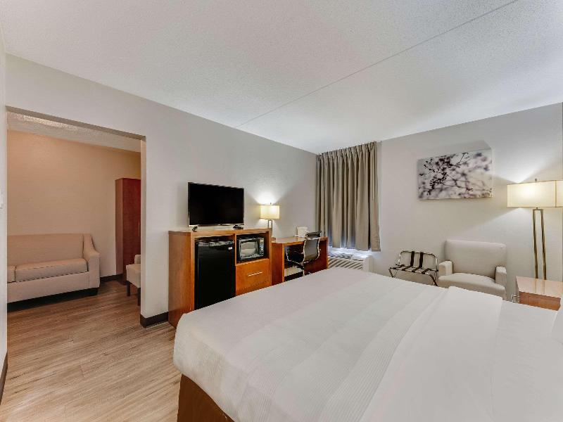 Quality Inn Easton PA image