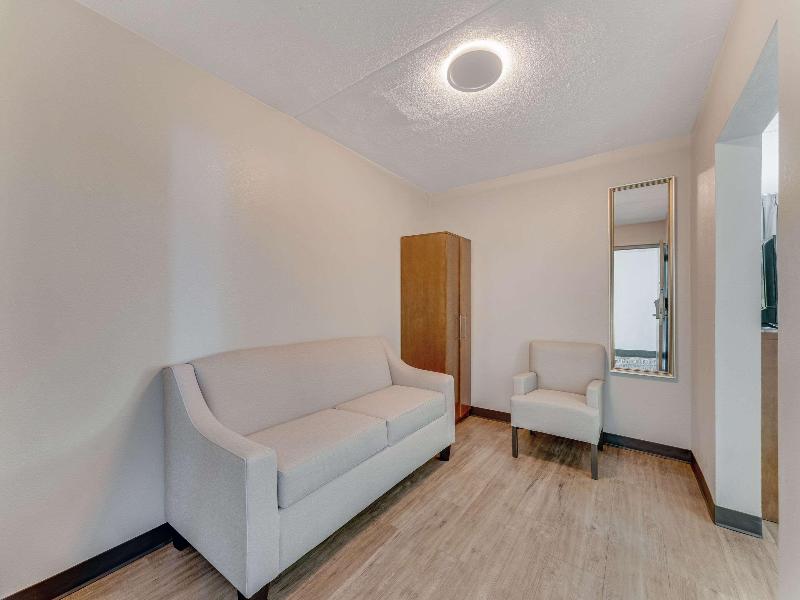 Quality Inn Easton PA image